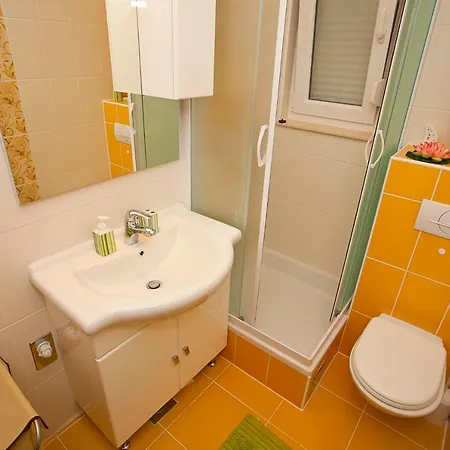 Zlatka شقة ماكارسكا