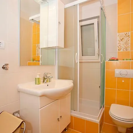 Zlatka * ماكارسكا